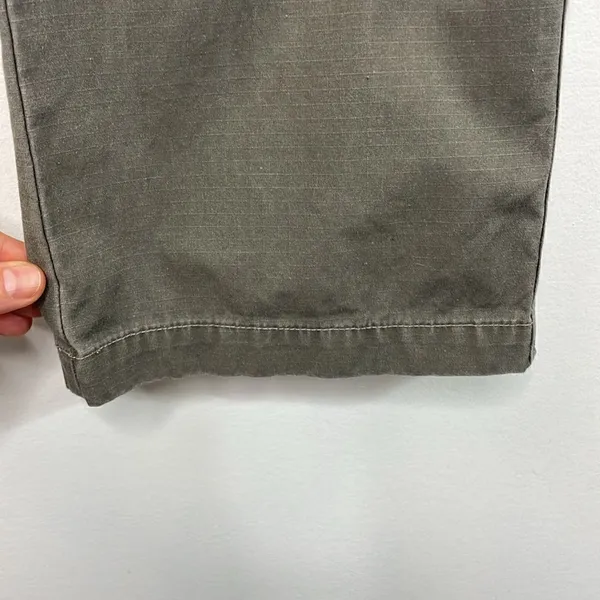 LL Bean Women’s Green Pants with Belt straight leg size 12 - Image 4