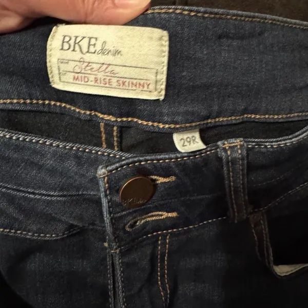 BKE Dark Blue Women's Skinny Jeans - Image 3
