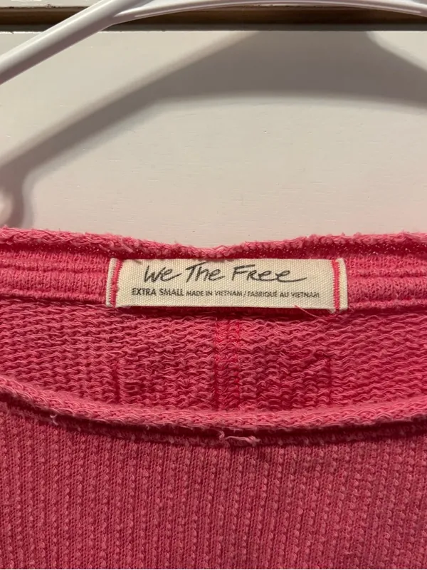 Free People Off My Mind Cropped T-Shirt Pink - Image 4