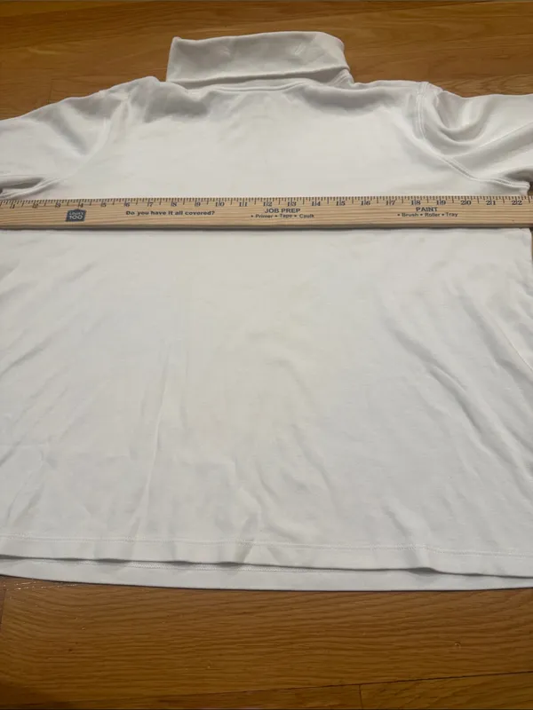 L.L.Bean white turtle neck size xlarge . - Image 2