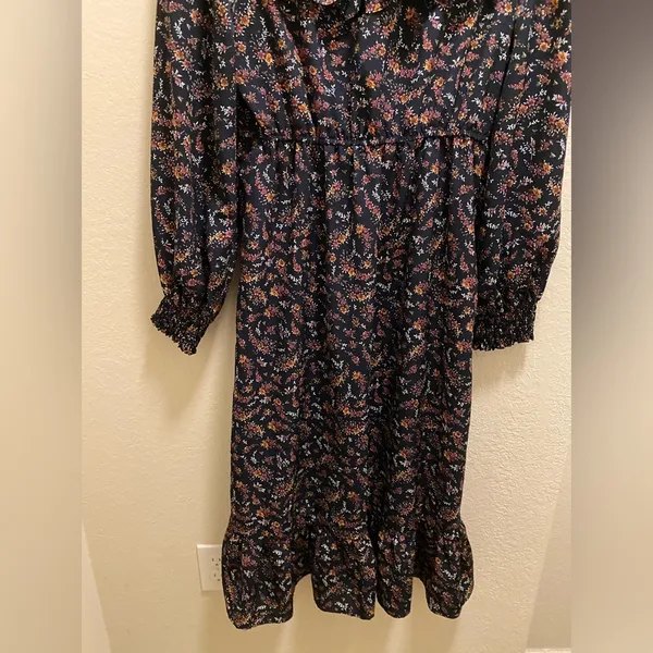 Bohme Modest Long Sleeve Smocked Floral Ruffle Midi Dress Size M - Image 11