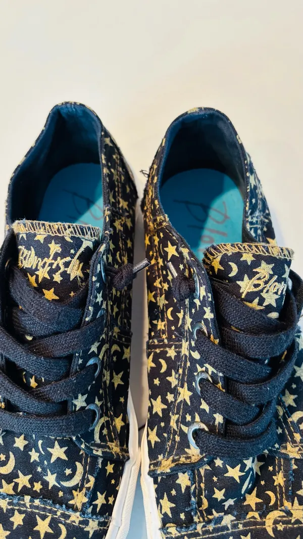 Blowfish | Malibu Play Sneaker. Size: 9 - Image 3