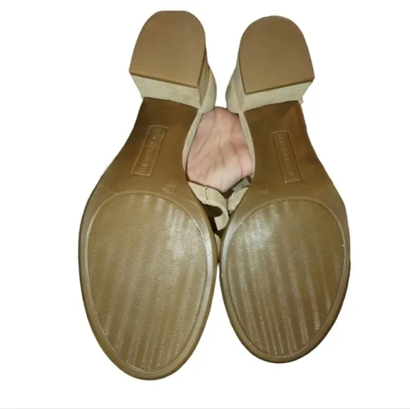 NWOT Isaac Mizrahi Suede Triple Strap Sandal Size 9M - Image 5