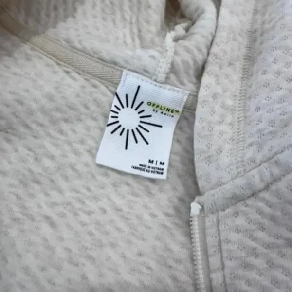 Aerie Offline cream cropped thin cardi-jacket NWOT size medium - Image 4