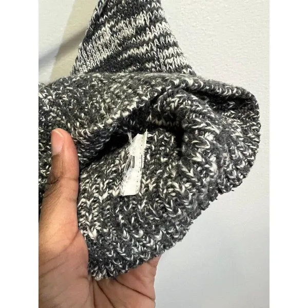 Abercrombie & Fitch Women Medium Heather Grey Black White Knit Bralette Crop Top - Image 5