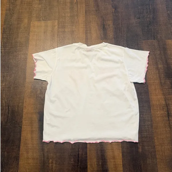 Queen of Sparkles Heart Sequin Graphic Tee White Pink Medium - Image 4