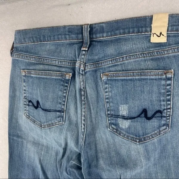 Manhattan Blues‎ Tribeca Distressed Denim Bootcut Jean Blue Size 8 - Image 7