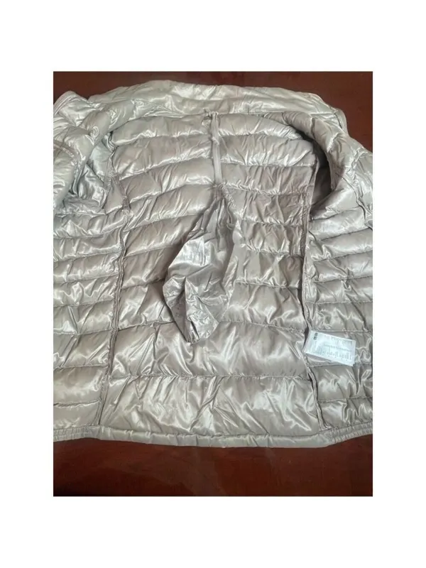 Uniqlo Ultra Light Down Packable Puffer Jacket Greige Champagne L Quiet Luxury - Image 5