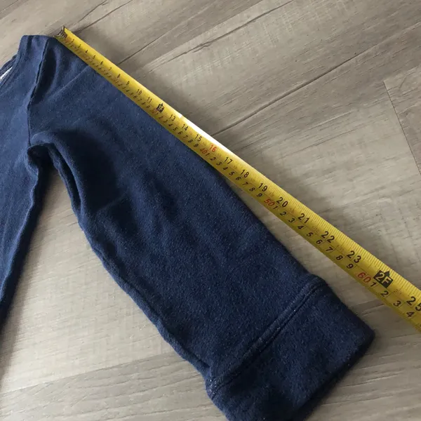 Gap women's logo crewneck sweatshirt. Large - Image 8