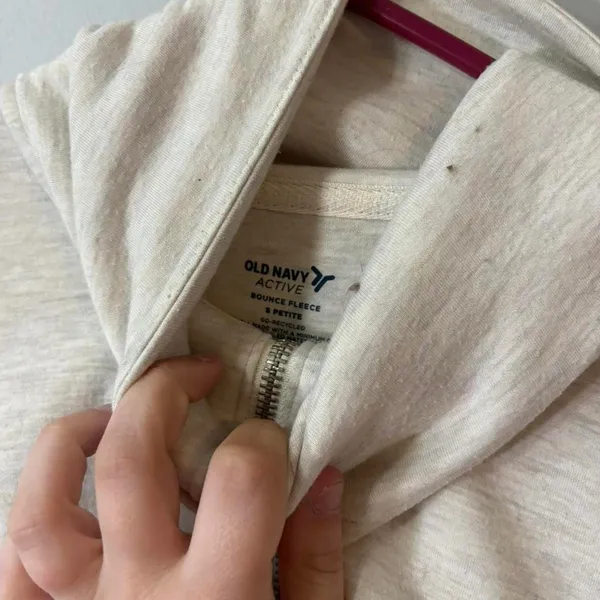 OLD NAVY QUARTERZIP - Image 2
