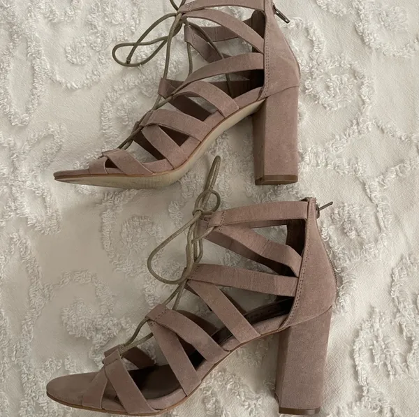 Steve Madden Madden Girl lace up block heel sandals - Image 2