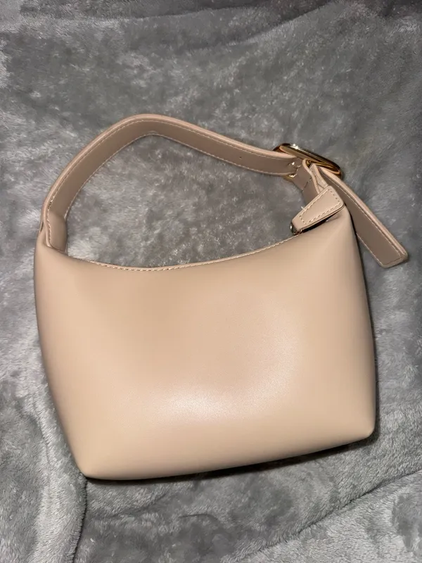 Rachel Zoe Cream Shoulder Bag - Image 2