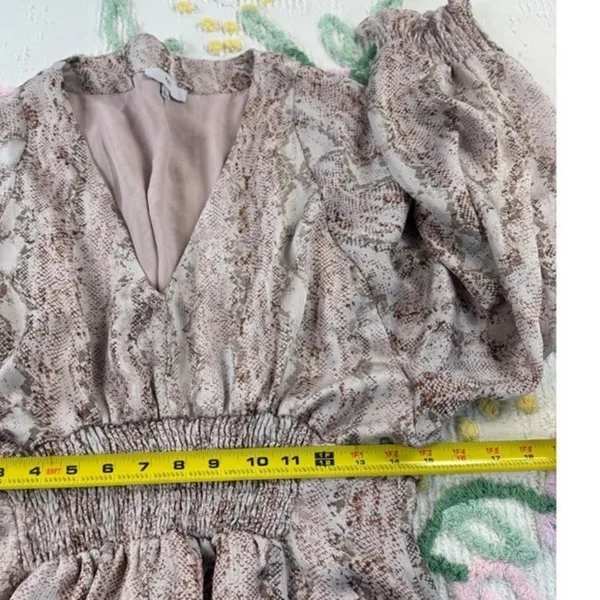 FATE Snake Print V Neck‎ Long Sleeve Smocked Waist Mini Dress Women's Size L - Image 5