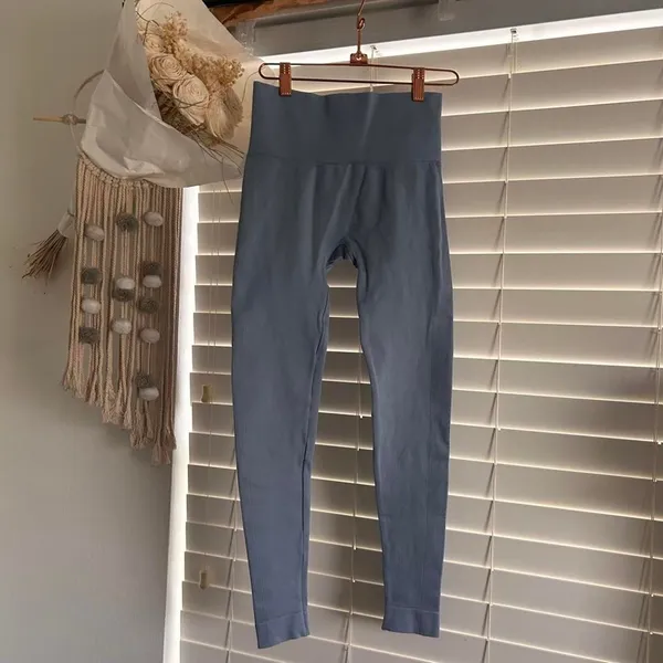 SET Active pastel baby blue ribbed seamless leggings size small - Image 2
