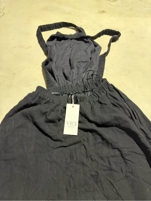 Vici NWT Black cross strap open back Dress medium - Image 8