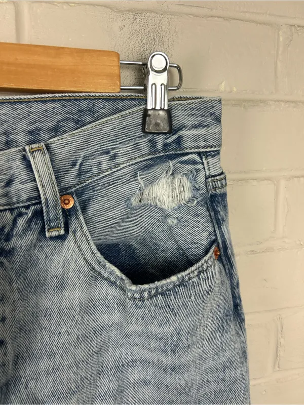Levi’s Cotton Distressed Denim Jeans Size 29 - Image 11