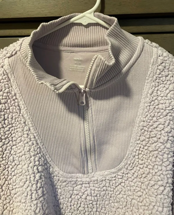 American Eagle Outfitters Cozy Pullover - Image 2