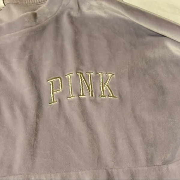 Pink Victoria's Secret Lavender lounge set size Medium - Image 3
