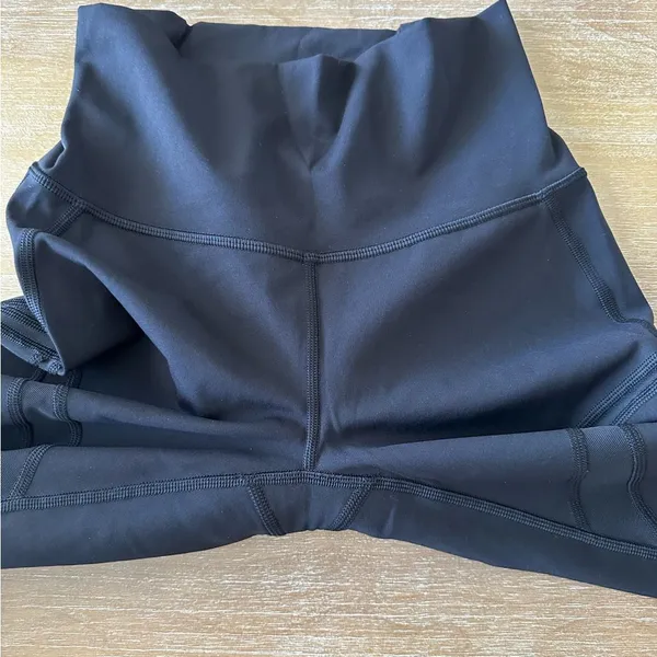 Lululemon Black Mesh Leggings 4 - Image 7