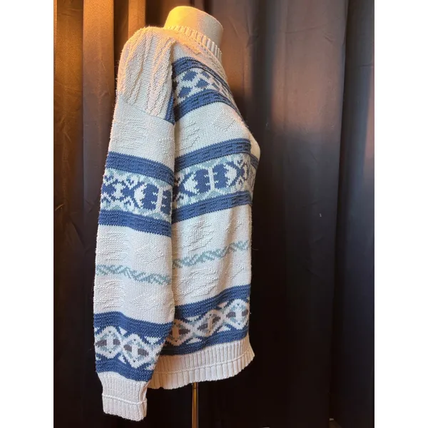 Vintage Cafe La Vie Blue Cream Geometric‎ Fair Isle Mock Neck Knit Sweater - Image 2