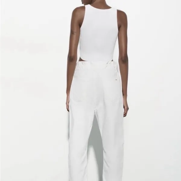 ZARA Size 2 White Paperbag Jeans - Image 2