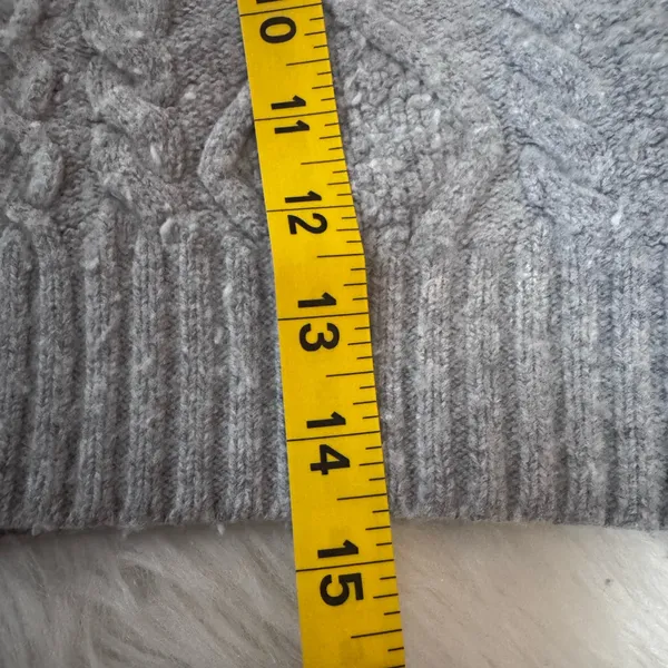Aritzia Sunday Best Peggy Cropped Sweater - Image 9