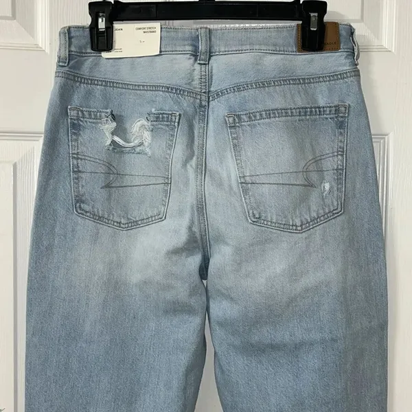American Eagle Outfitters Mom Blue Mist Distressed Mom Jeans(Size 6Regular) - Image 11