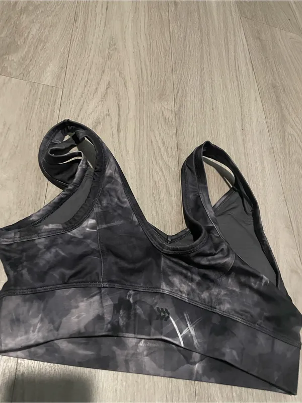 all in motion Black Marble-Print Wireless Sports Bra - Image 2
