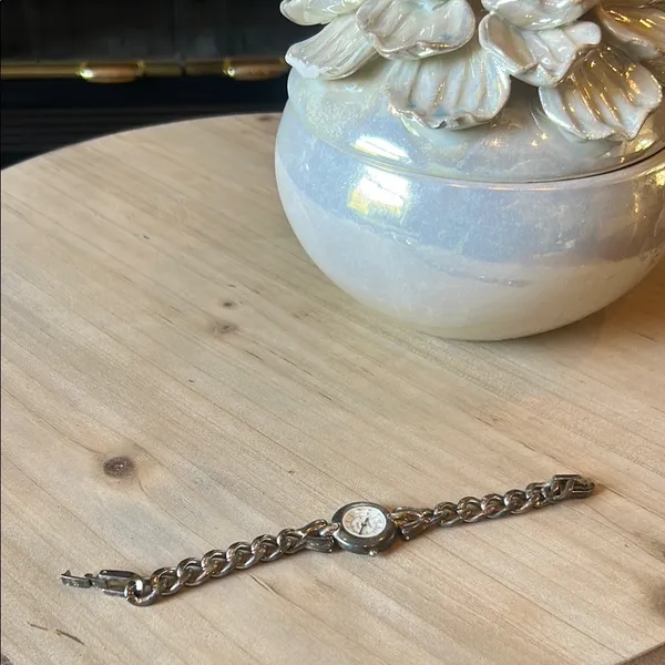 Precision by Gruen Swiss Made Vintage Silver Chain Link Watch - Image 2