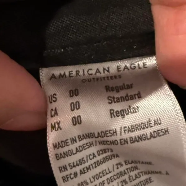 black american eagle cargo pants with adjustable waist - Image 2