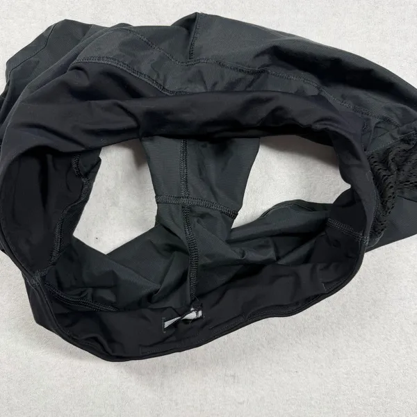 Lululemon Mesh Over Miles Short Black Size 6 3” Running Shorts - Image 5