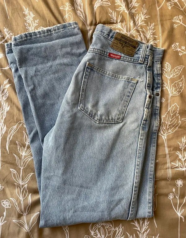 Wrangler Vintage Denim Jeans - Image 2