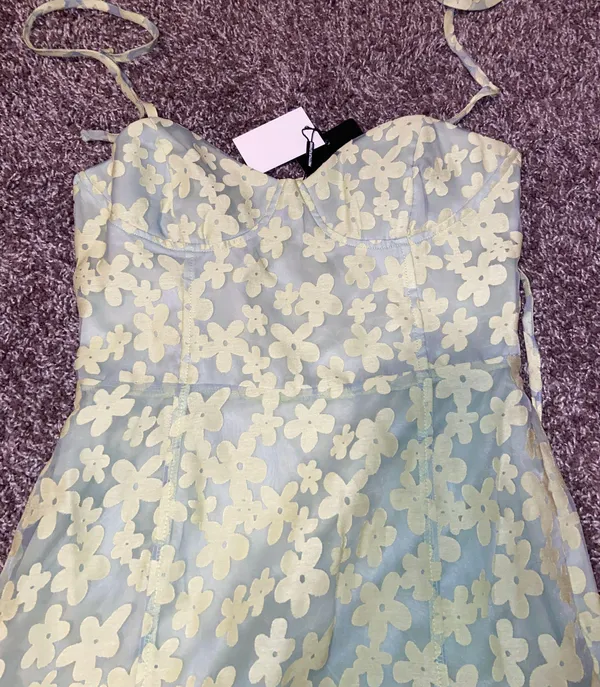 Pretty Little Thing Dress - Image 4