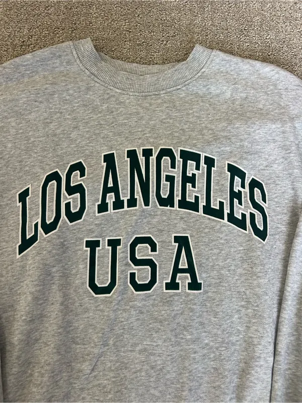 H&M Los Angeles USA Gray Crewneck Sweatshirt size small - Image 2
