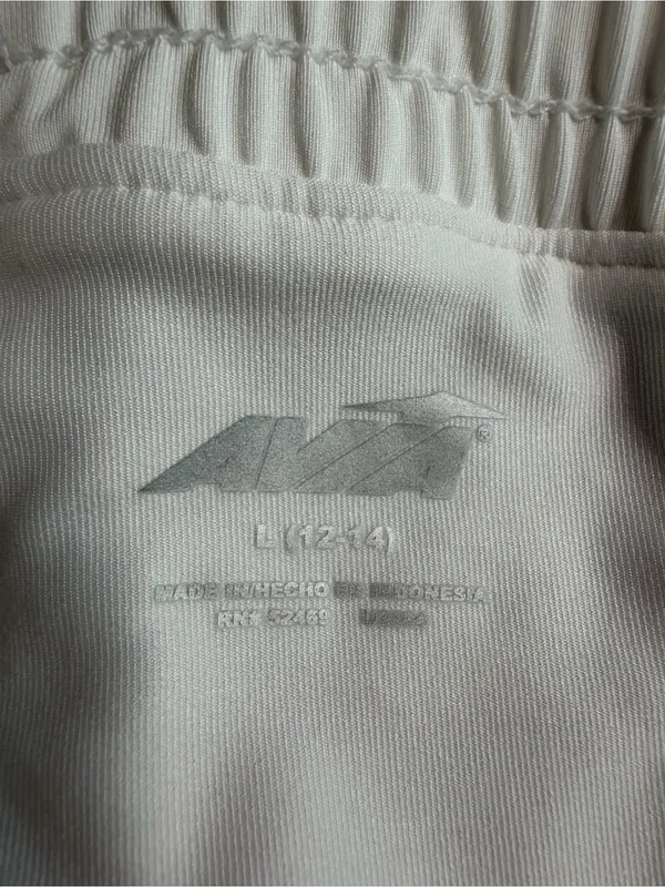 Avia Women’s L 12-14 White 2-in-1 Lined Running Athletic Shorts - Image 3