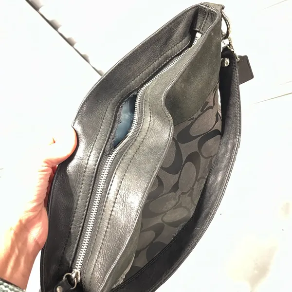 Coach Shoulder Bag - Image 12