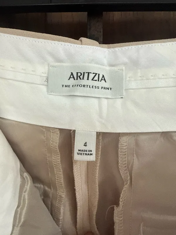 Aritzia The Effortless Pant Wide-Leg Rise Low Pants in Beige Size 4 - Image 6