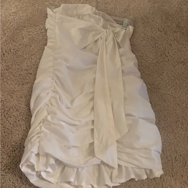Blue Blush White Strapless Dress - Image 2