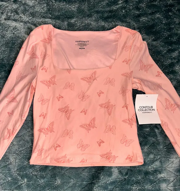 harper&ivy NWT Pink Baby Tee Square Neck Long Sleeve Butterfly’s - Image 3