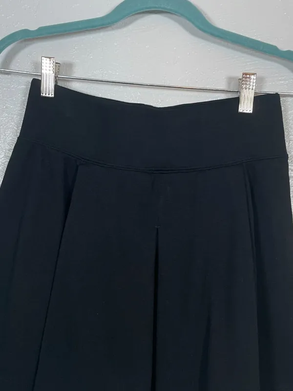 Kit and Ace Women 4 Black Pleated Mini Skirt High Waisted Pockets Ponte Knit - Image 3