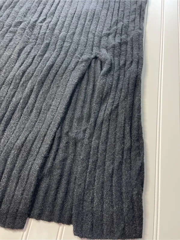 Aerie Black Ribbed Knit Midi Skirt Side Slit High Rise Sweater Skirt‎ Womens L - Image 3