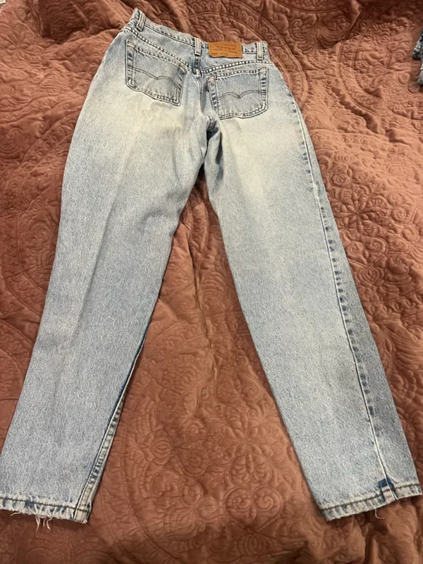 Levi's Light Wash Relaxed Straight Jeans - Blue - Image 2
