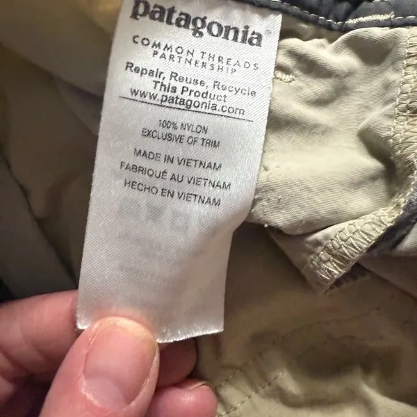 PATAGONIA Away From Home Cargo Outdoor Hiking Camping Shorts Beige Size 6. - Image 6