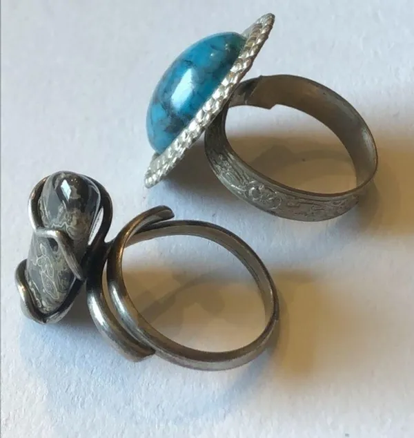 Vintage Silver Tone Turquoise & Stone Adjustable Rings - Image 3