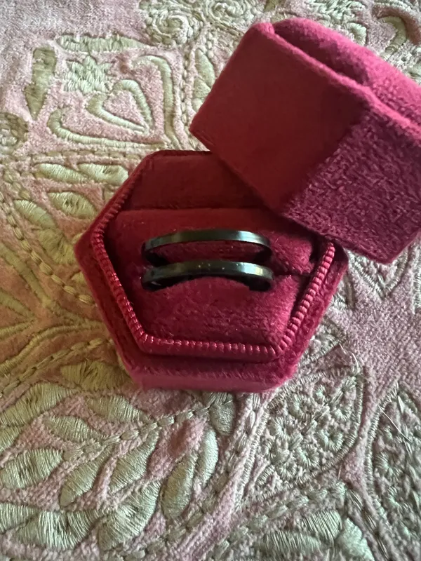 & Other Stories Women’s Stainless Steel Black Polished Finish Adjustable Ring Size 6-9 - Image 2