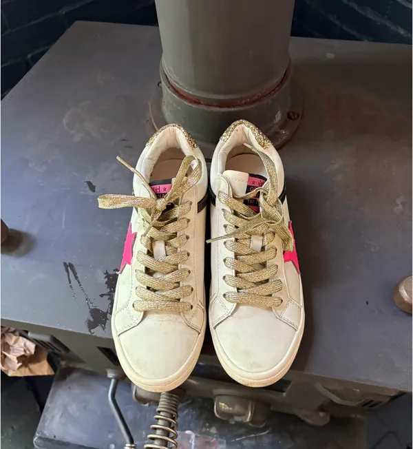 Camo, hot pink, and gold vintage havanas - Image 2