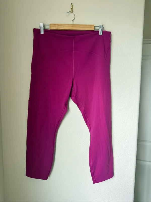 Lululemon InStill High-Rise Crop 23" Magenta Purple Size 14 - Image 2