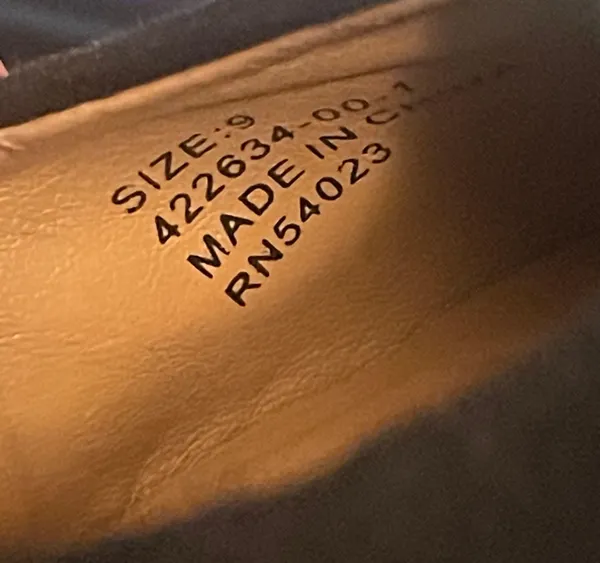 Banana Republic Suede Sling Back Pumps - Image 7