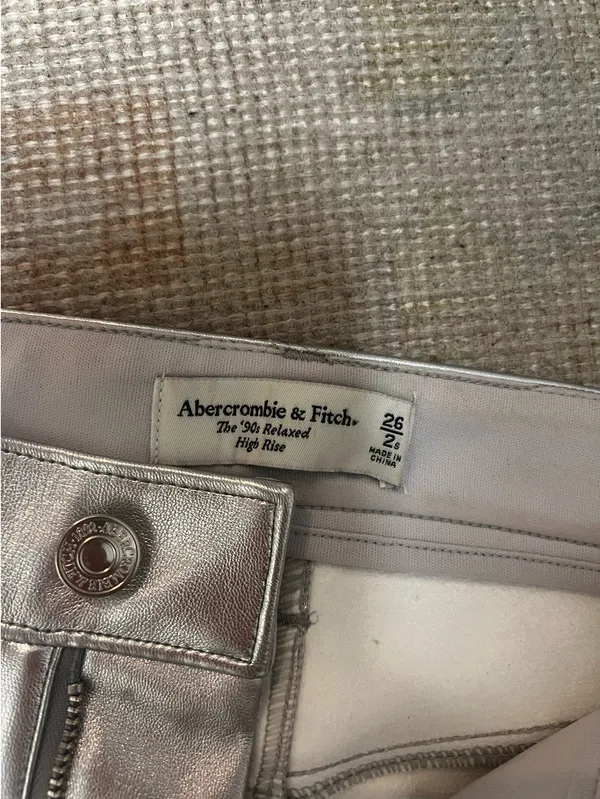 Abercrombie Jeans - Image 3