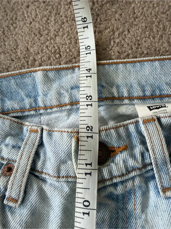 Vtg 90s Levi’s 521 jeans light wash tapered leg high rise - Image 8